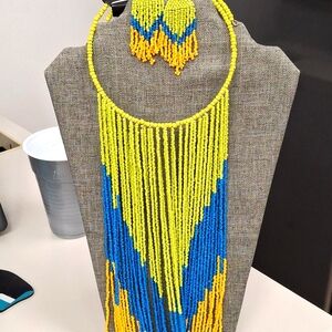 NWT Necklace & Errand Set